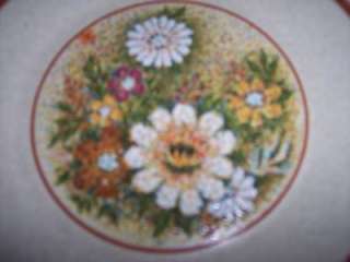 wehave more LENOX dishes in different pattern such as; Magic garden 