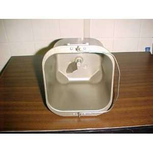  West Bend Bread Machine Paddle And Pan 41026 Kitchen 