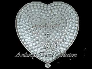 for the perfect Swarovski crystal gift? This brand new compact mirror 