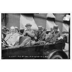  Photo (L) A.E. Hoyt, P.E. McCabe, M.H. Glynn, N.E. Mack 