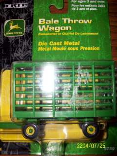 Ertl John deere hay wagon green 1/64 toy farm  