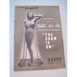   IS ON PLAYBILL (GRAND OPERA HOUSE, CHICAGO) VINCENTE MINNELLI Books