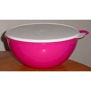  Tupperware Thatsa Mixing Bowl, 32 cups, Fuchsia Pink Color 