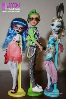 Monster High GHOULIA YELPS Dawn of the Dance Doll & DVD  