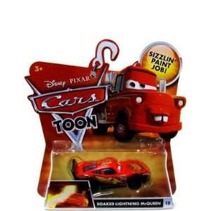    Cars Toons Soaked Lightning McQueen #10 Vehicle Toys & Games