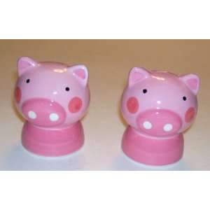  Pink Pig Salt & Pepper Shakers / Set 