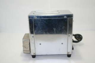 TOASTSWELL 2 Slice Toaster Model BTM 2CB, 120v  