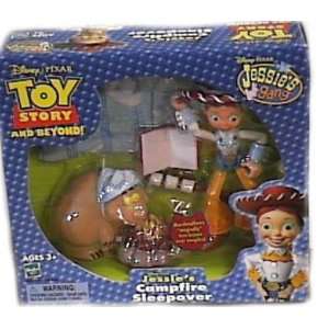  Toy Story and Beyond Jessies Campfire Sleepover Play Set 